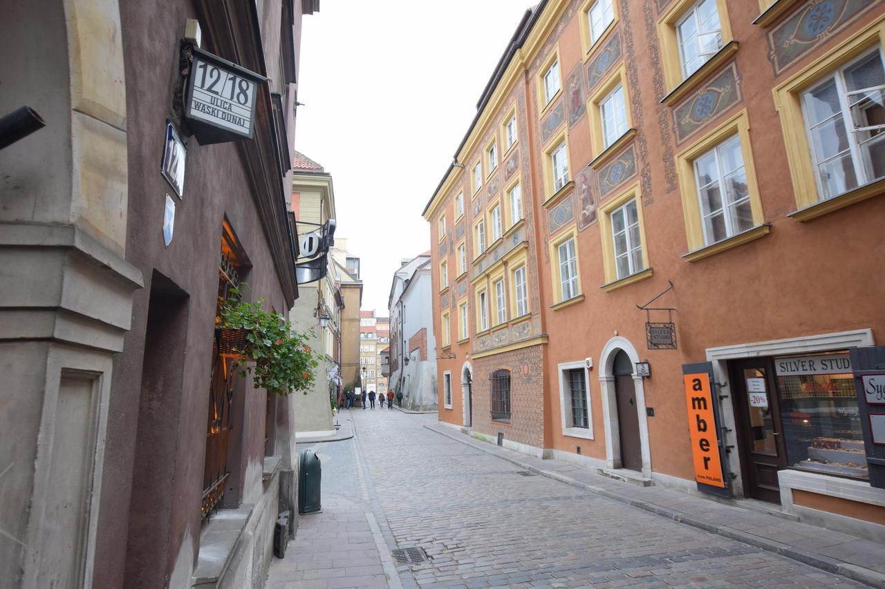 Elegant Old Town Apartament