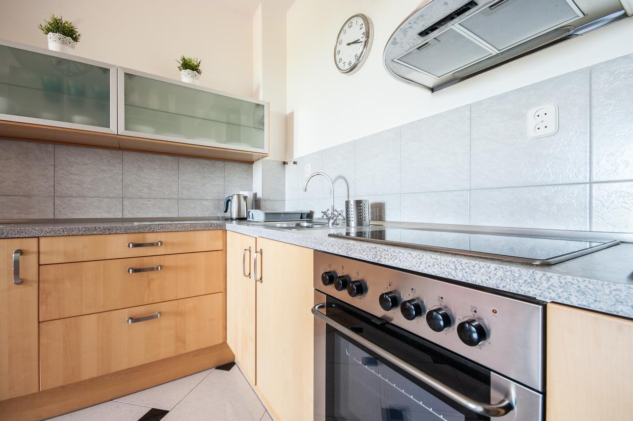 Elegant Old Town Apartment